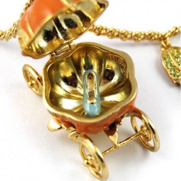 DISNEY COUTURE CINDERELLA PUMPKIN COACH CARRIAGE SWAROVSKI CRYSTAL NECKLACE~NEW! - Picture 4 of 7